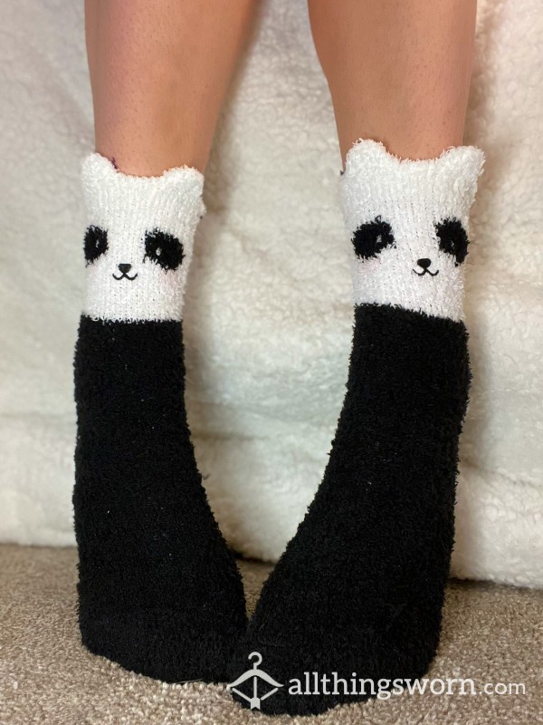 Panda Fuzzy Socks 🖤😍