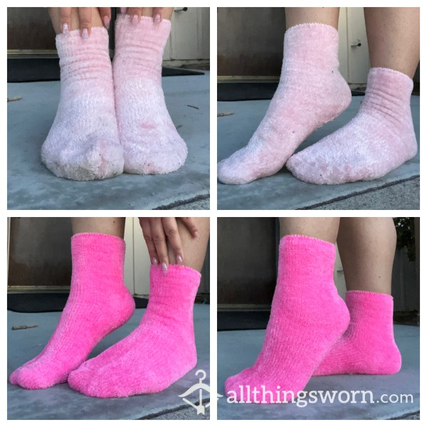 Pink Fuzzy Sparkly Socks 💖✨/Size 10 Feet