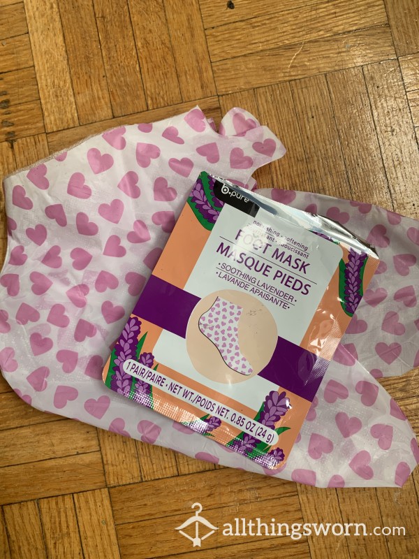 Pink Hearts Soothing Foot Mask
