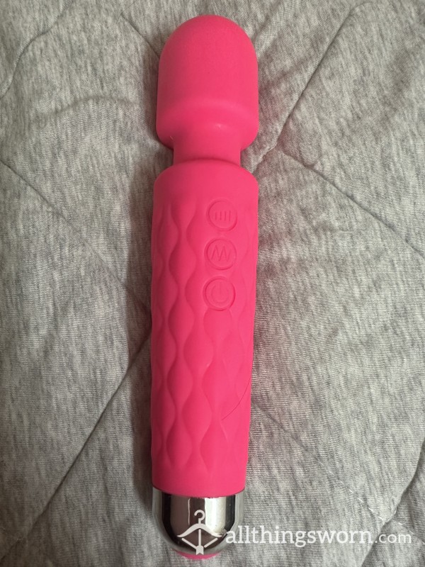 Pink Vibrator With A 3 Min Video