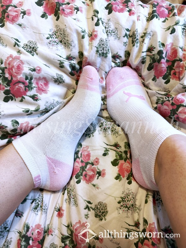 Pink/White Puma Ankle Socks 72h 🩷