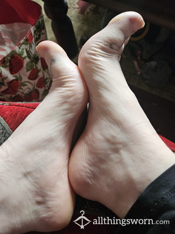 Playing With And Licking And Sucking My Feet