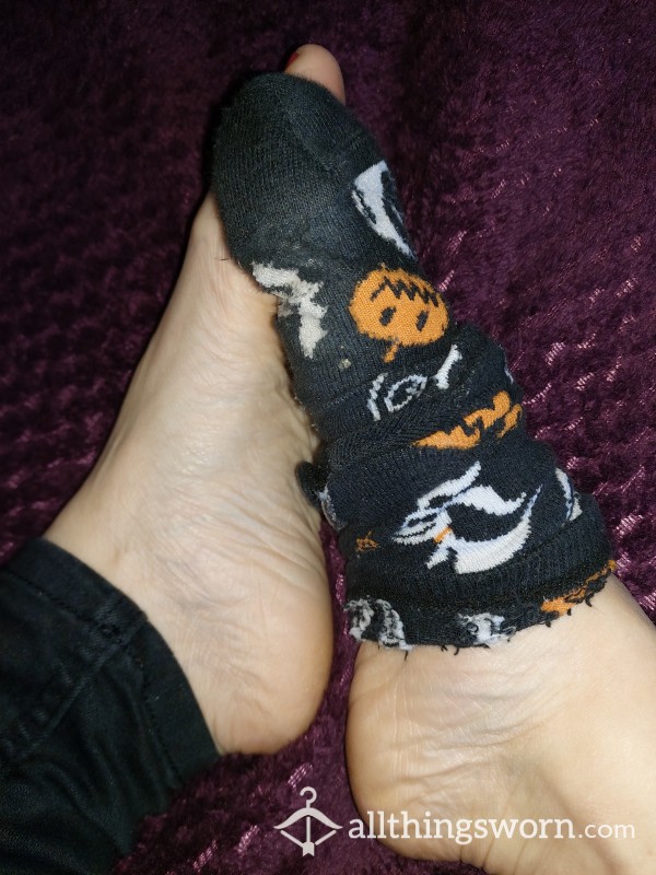 Playing With My Feet/sock Play