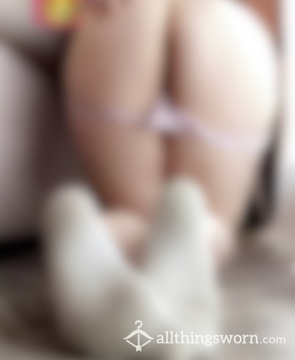 🔐 Unlock For 82 KC ♡ Bent Over In Dirty White Socks ♡ Pussy Spreading ♡ Ass Worship ♡
