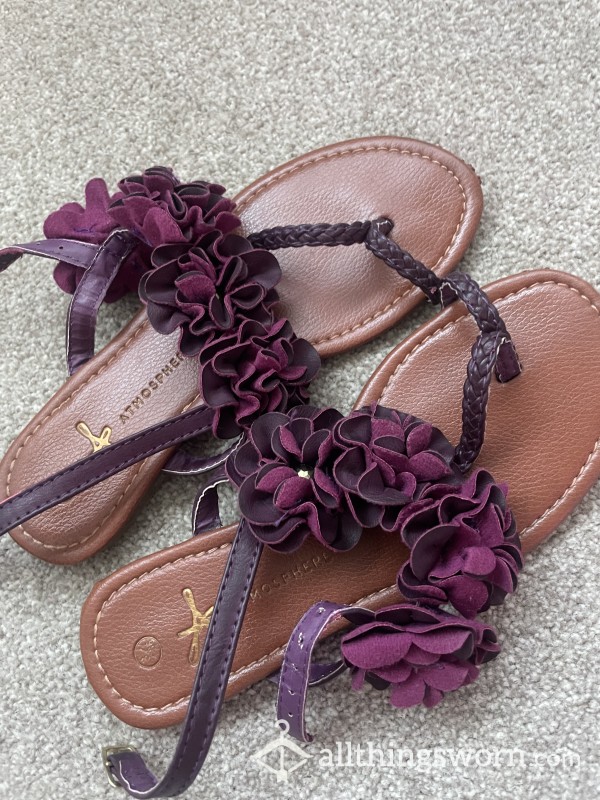 Purple Flowered Flat Worn Sandals 💋