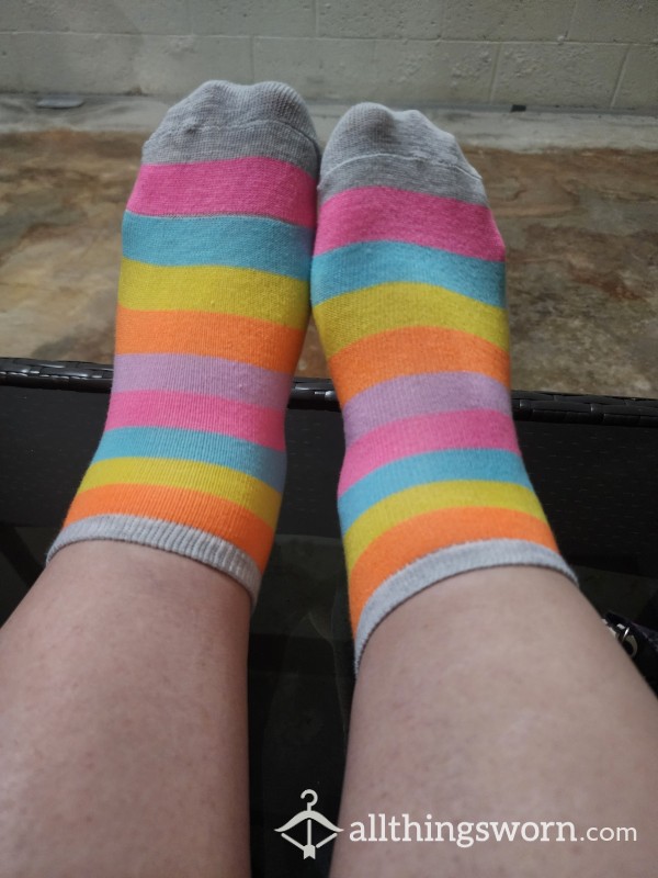 Rainbow Ankle Socks 🌈