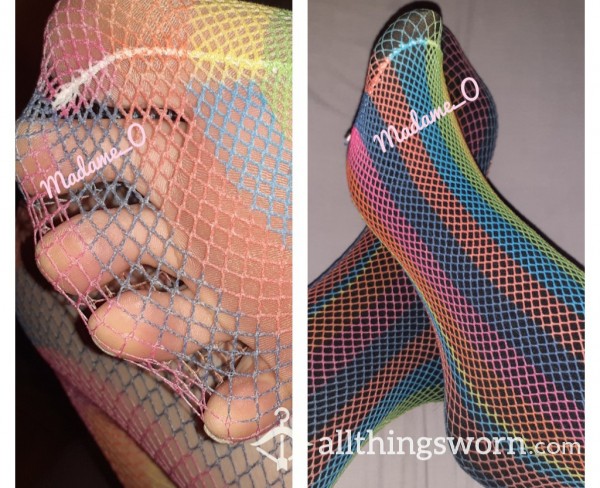 🎀 Rainbow Fishnet Tights