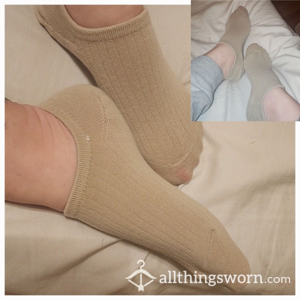 Ribbed Ankle Socks