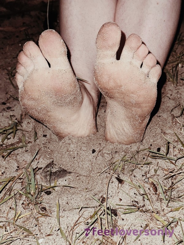 Sandy Dirty Feet At The Beach🏞️🌄🌊🙈