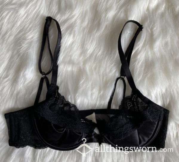 Sexy Black Bra With Opened Cup