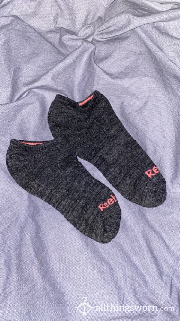 Sexy Dark Grey And Pink Ankle Socks, Reebok