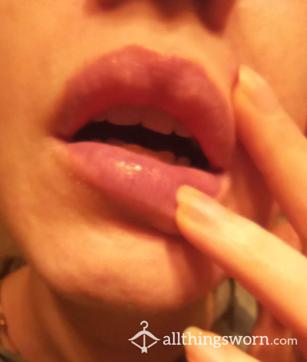 Sexy Lips Mouth 👄 Waiting For You