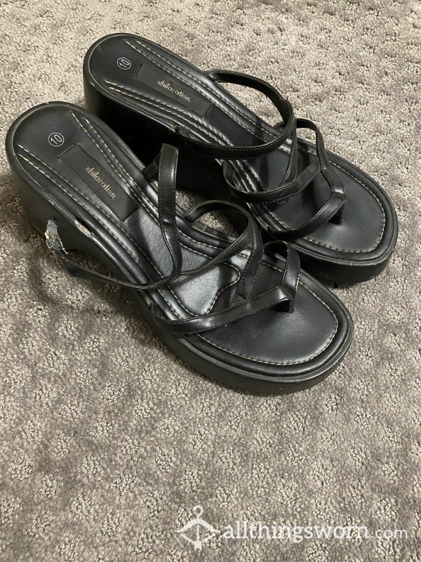Size 10 Black, Strappy Wedges