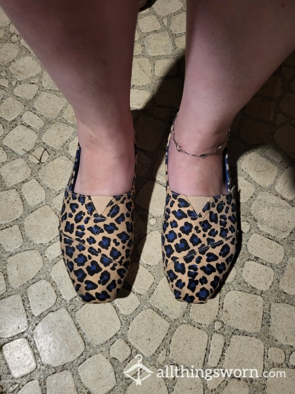 Size 10 Blue Cheetah Toms