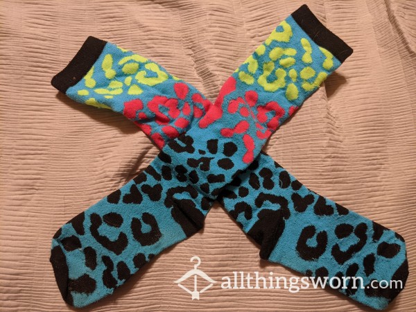 🧺📸🌷Small 🌷 Below The Knee Socks 🌷 Cotton / Nylon Blend 🌷 Leopard Print Socks With Bright Crazy Colors 🌷