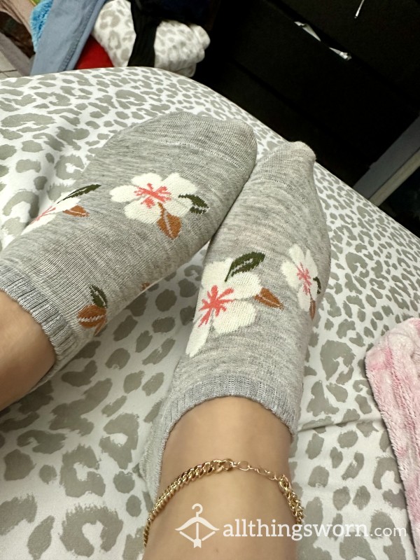 Smelly Flower Socks 🌸