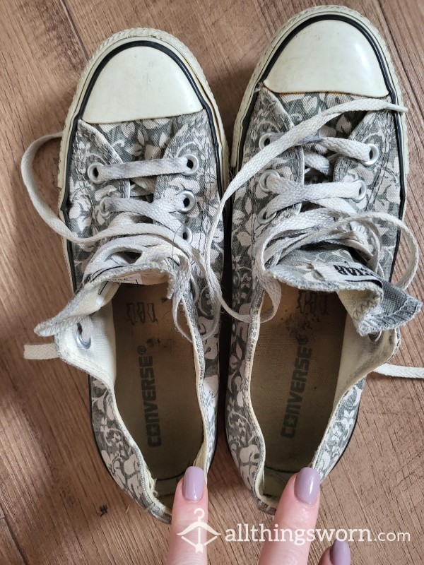 Smelly Old Converse
