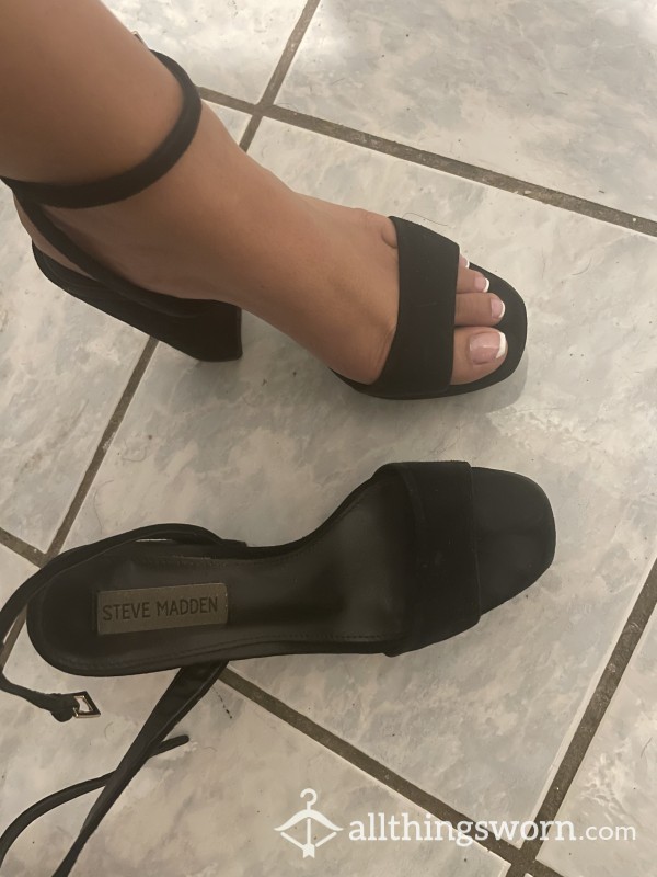 Smelly Over Used High Heels
