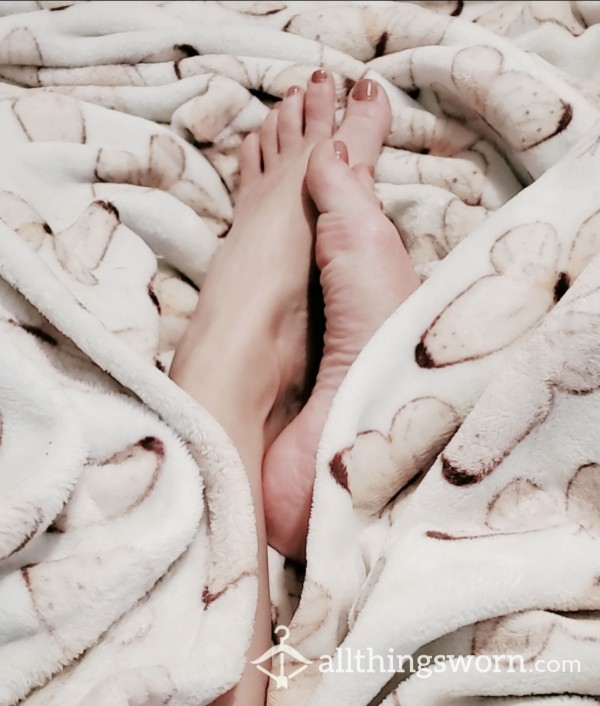 Soft Morning Time Toes