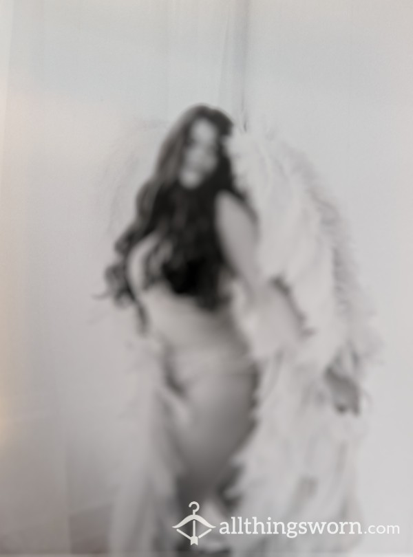 Steamy Boudoir Angel Photoshoot 😇😈🥵