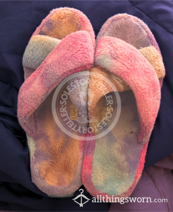 😋😍 🌈Stinky Smelly Sweet Furry Fuzzy Rainbow Slippers