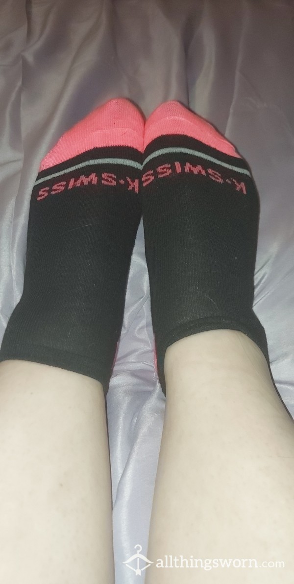 🔥SALE TAKE $20 OFF🔥 Super Stinky 30 Day Worn 🙊 Ready To Ship Today 🙊 K-Swiss Ankle Socks Black And Pink [shipping Included]