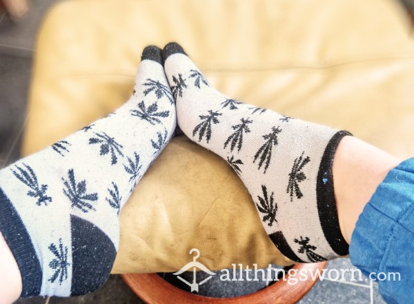 Sweaty Ankle Socks - With Extras! 💋