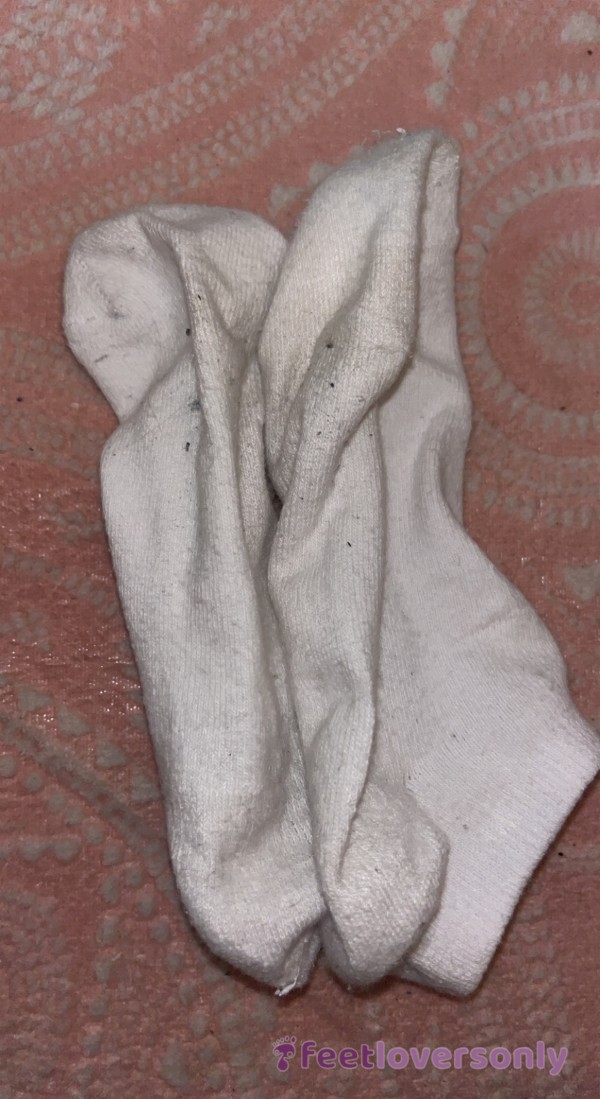 Sweaty, Dirty White Socks 🧦