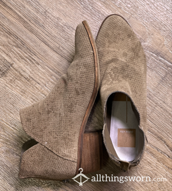 Tan Suede Dolce Vita Booties - Size 7.5 US