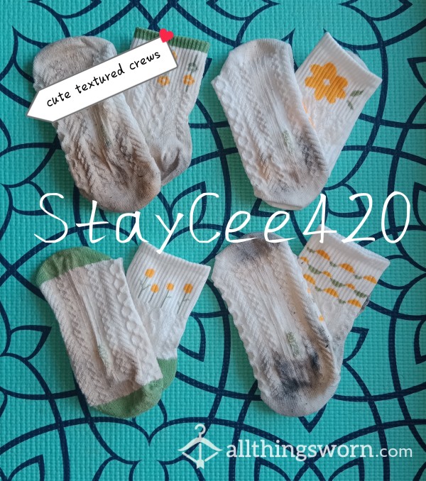 Textured Cute Crew Socks