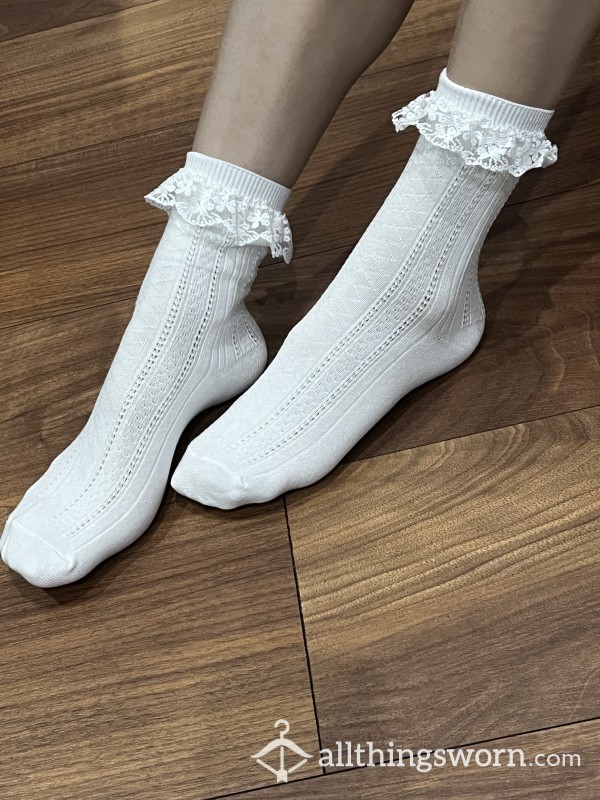 Textured White Crew Socks Oo5