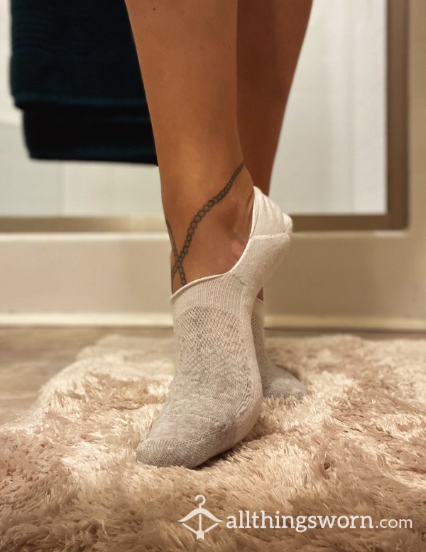 Thick White Cotton No Show Socks { 3 Pairs Available}