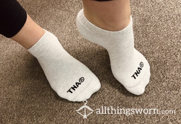 TNA Thick Ankle Socks
