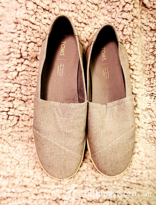 TOMS - Gray Slip-Ons - Well Worn, Dirty & Stinky