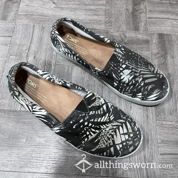 Toms Slip On Shoes