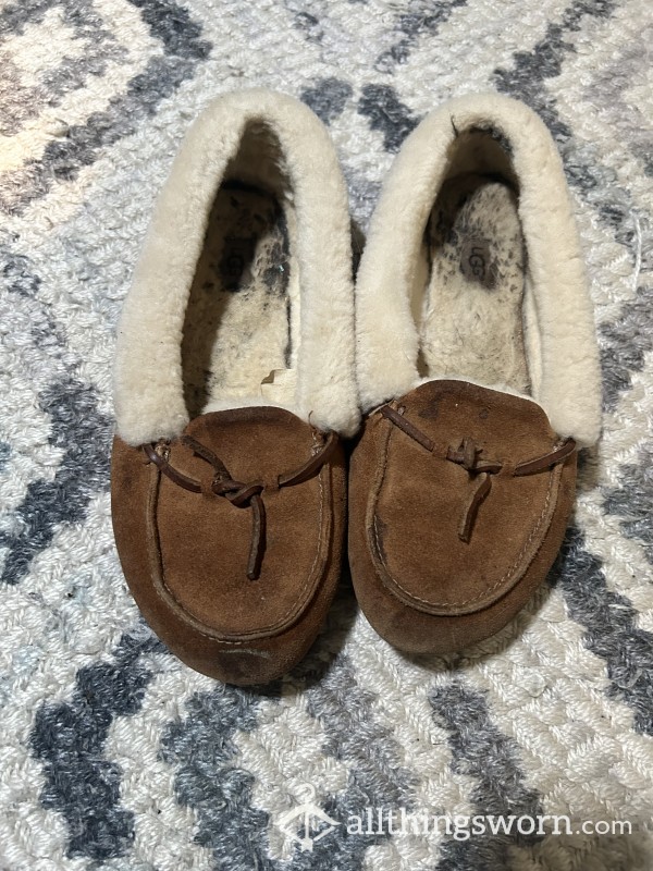Ugg House Slippers