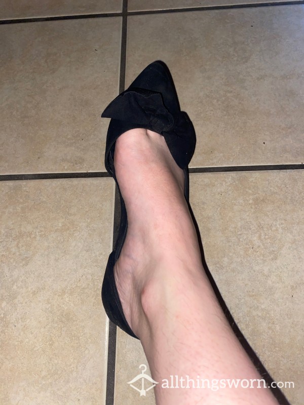 Used US Size 10 Suede Black Flats