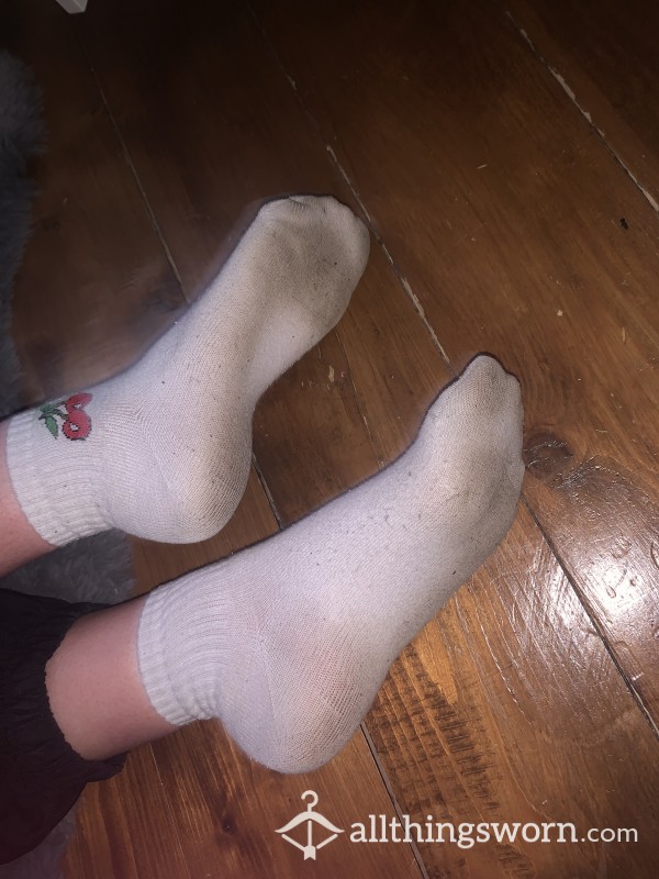 Very Dirty Cherry Socks