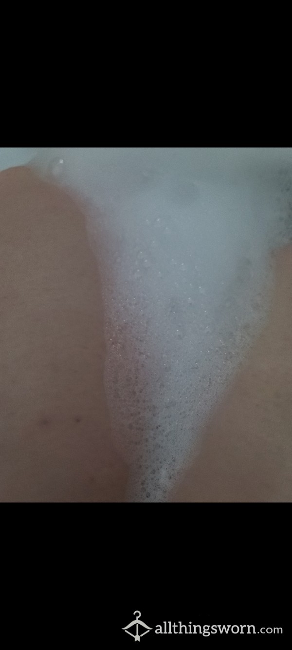 Very Foamy Bath