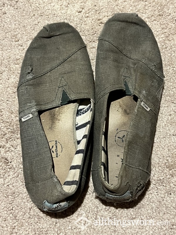 Very Old And Well Worn Tom’s