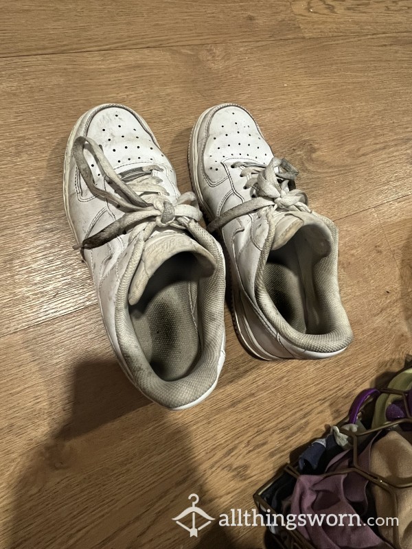 VERY Old Dirty Sneakers, Owned For 3 Years!