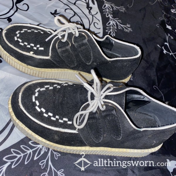 Very Worn! Black And White Creepers