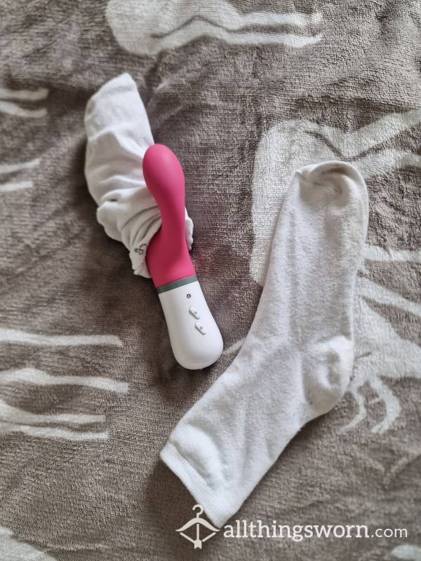 👣 Vibrator Sock Cover