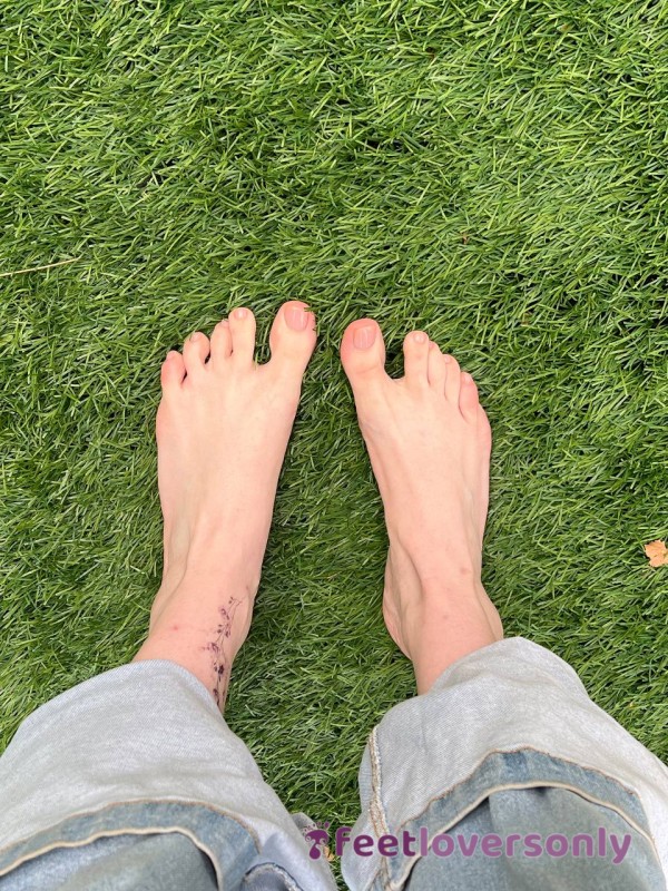 Walking Barefoot Over Grass, But I’d Prefer It Was Your Body😈