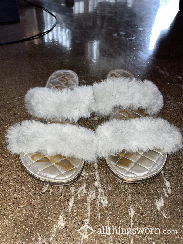 ✨SALE✨ Well-worn Fuzzy Light Blue Two Strap Sandals 💙