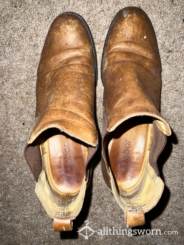 Well-worn Leather Brown/tan Chelsea Boots