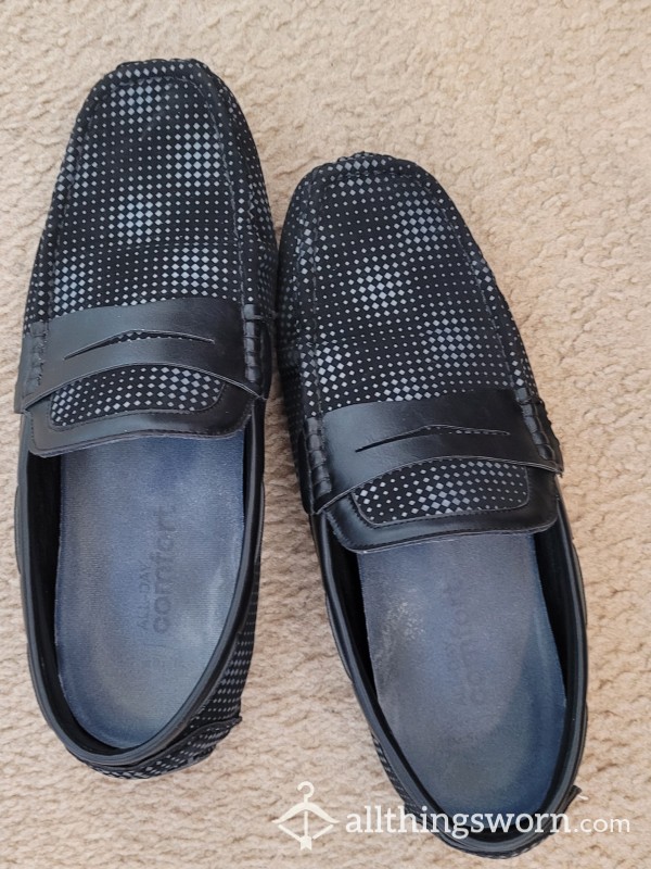 Well Worn Leather Slip-On Loafers W/ Sweaty Toe Printed Insoles