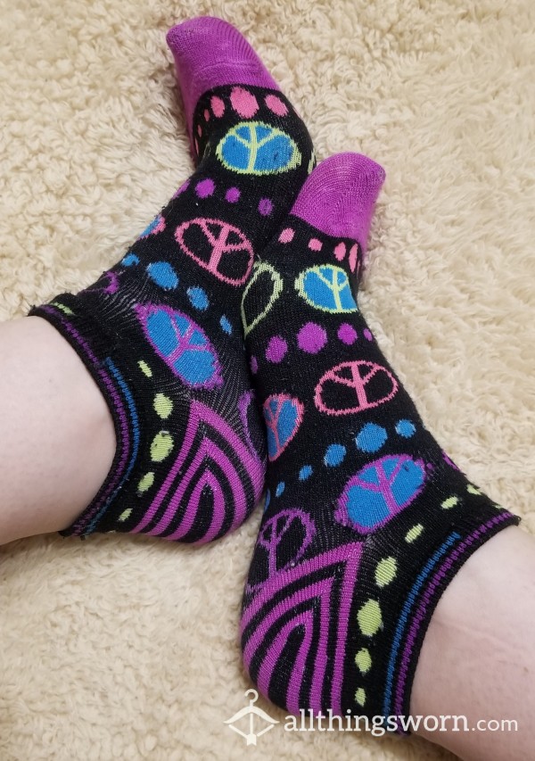 Well Worn & Loved "Peace Sign" Multi-Colored Smelly Socks
