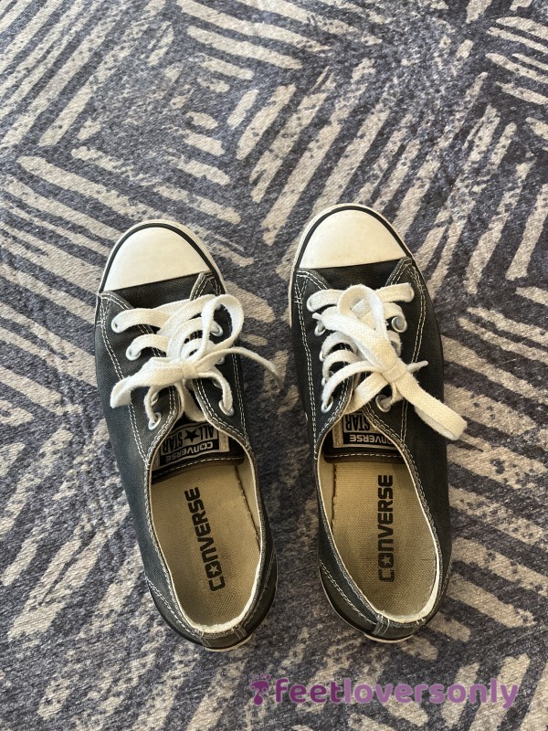 Well Worn Size 6 Converse