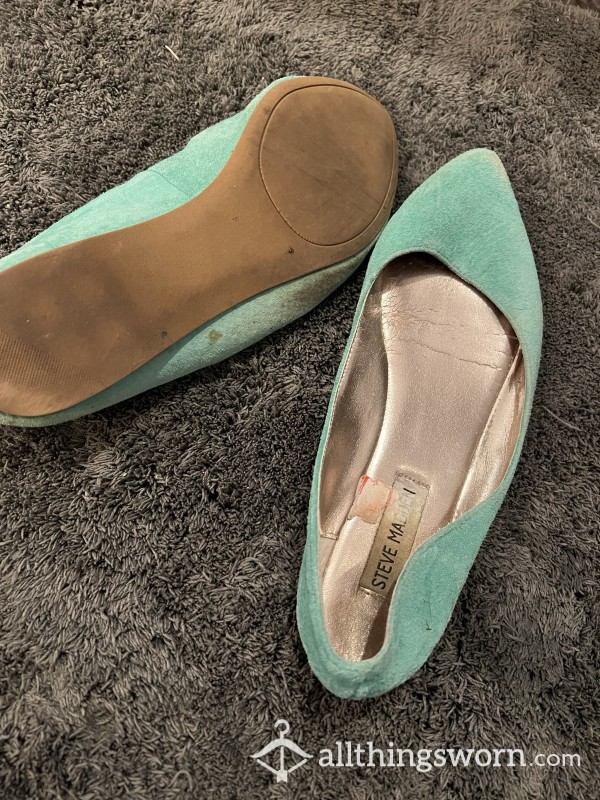 Well-worn, Very Loved Teal Suede Steve Madden Flats. Falling Apart, Old & Stinky